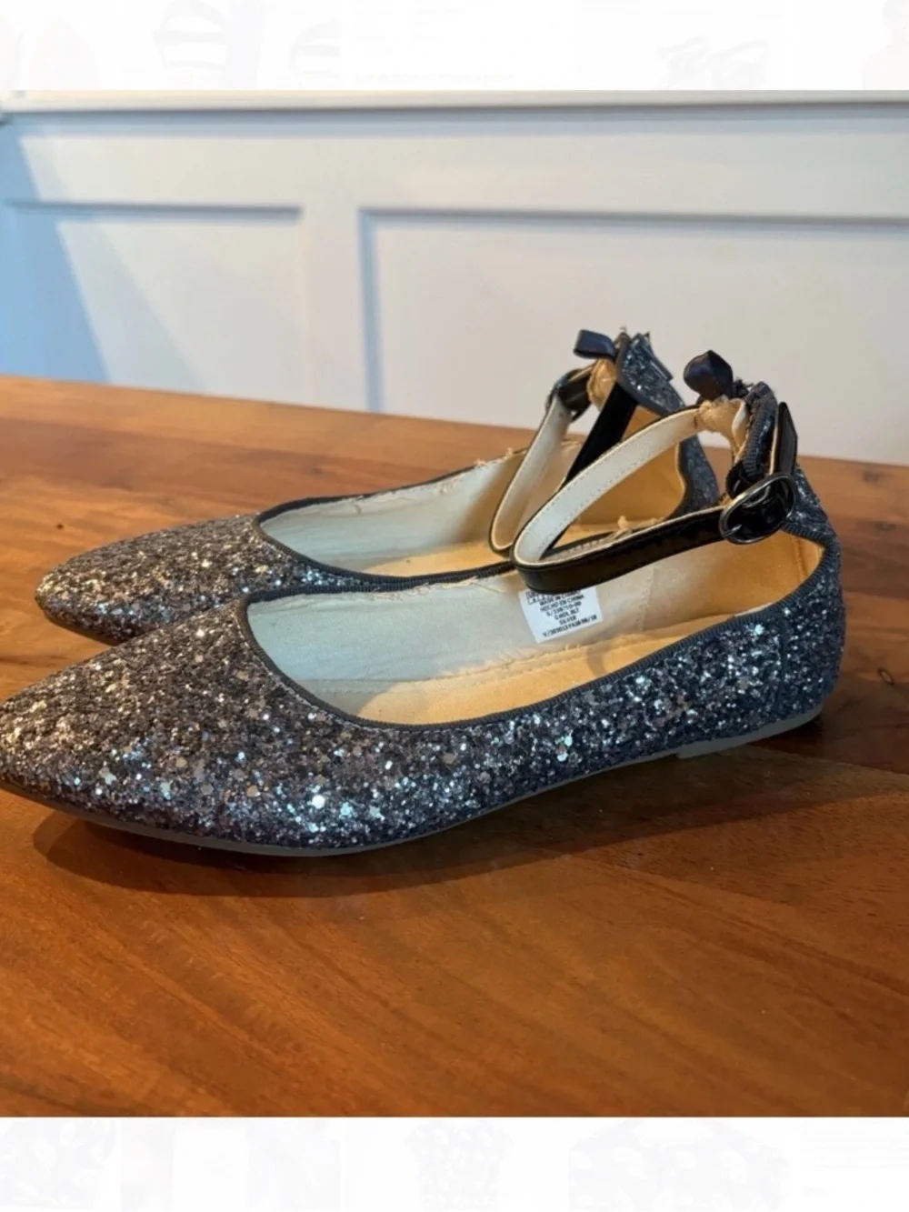 Gap Kids Silver Sparkle Glitter Ankle Strap Mary Jane Ballet Flats Shoes Size 4